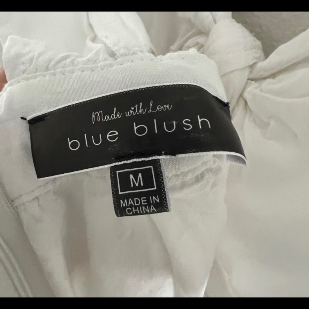 White Tie Front Romper - Picture 6 of 6